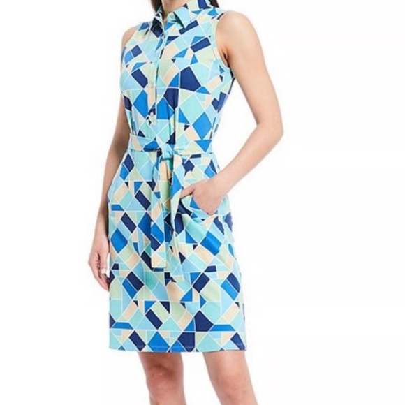 J Mclaughlin Dresses & Skirts - J. McLaughlin dolly blue belted geometric print tie waist Catalina dress size M